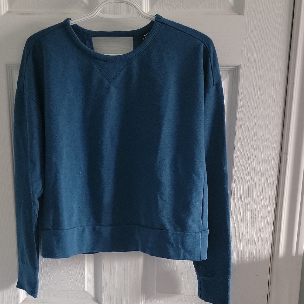 Women's Blue Long Sleeve Nike Top